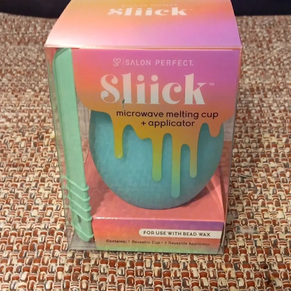 New Sliick Microwave Melting Cup With Applicator.‎ Salon Perfect